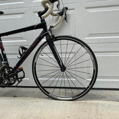 2016 Trek Alexa SL Womenâ€™s 10 speed bike, aluminum