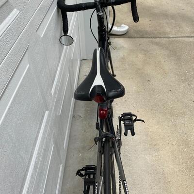 2014 Trek 1.5 10 speed aluminum Menâ€™s bike