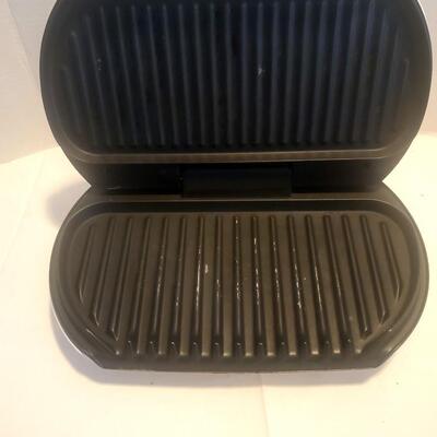 George Forman Electric Grill - Works