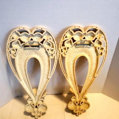Vintage Ornate Wall Sconces Candle Holders DÃ©cor