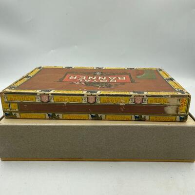 Royal Banner cigar box