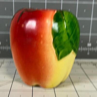 Single Apple Shaker 
