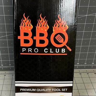 BBQ Pro Club Set In Open Box 