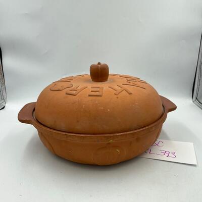 Terra cotta Apple baker pot casserole