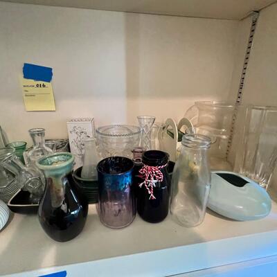 Floral 1 shelf, ceramic, glass vases and floral supplies