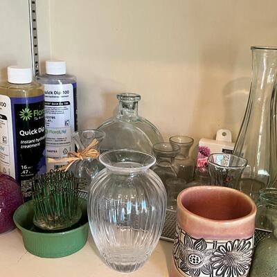 Floral 1 shelf, ceramic, glass vases and floral supplies