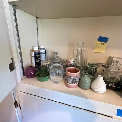 Floral 1 shelf, ceramic, glass vases and floral supplies