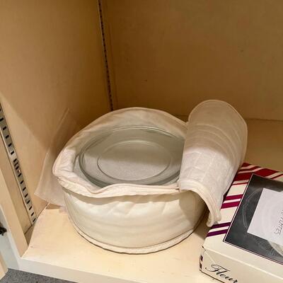 Arcoroc french glass plates bowls, Fleur , textured glass dinner plates