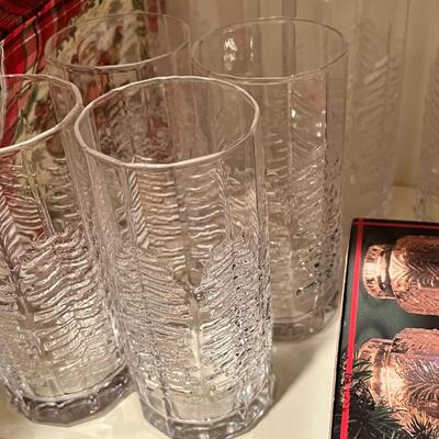 Green cut crystal goblets green stem glasses christmas dessert plates Mugs