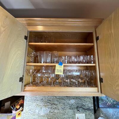 2 shelves of everyday drinking glasses