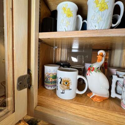 Goose figurine, geese mugs, coffee cups