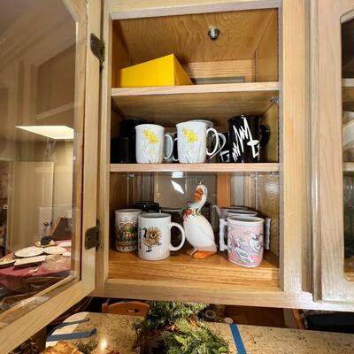 Goose figurine, geese mugs, coffee cups