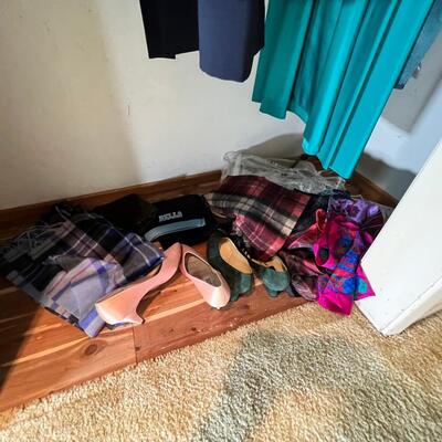 Woman's clothes, silk, better jackets sizes 14/ 16