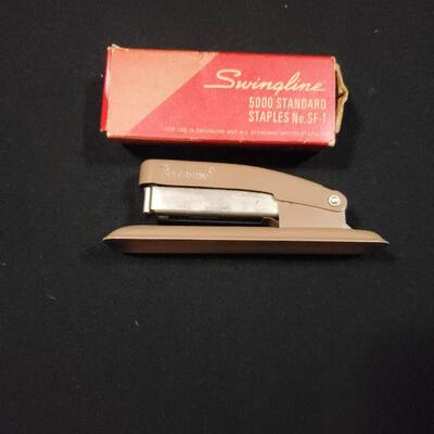 Vintage Swingline Cub Heavy Duty Stapler & Staples