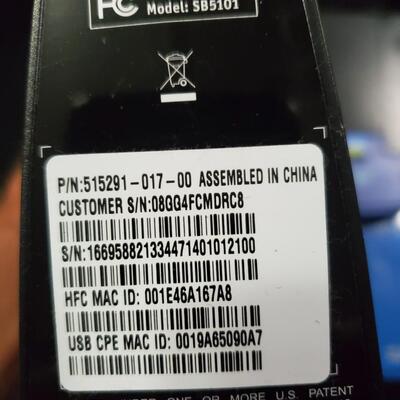 Router Lot - 4 (1 Linksys, 4 Motorola)
