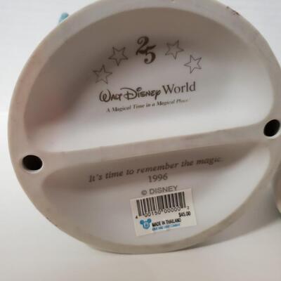Disney Collectable 1996 & Disney Cup
