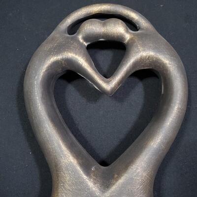 Loving Couple Heart Art Statue Man Women Love Figurine