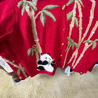 Holiday woman's sweaters large sizes