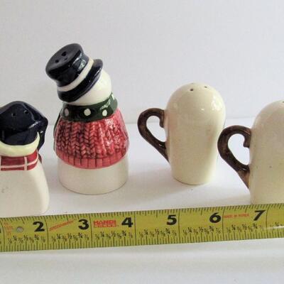 2 Sets of Salt and Pepper Shakers