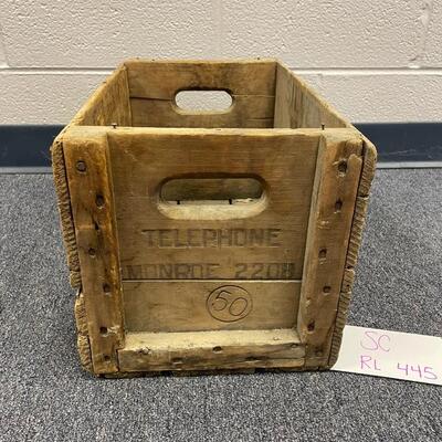 Silver Brooks beverage crate