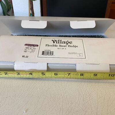 Department 56 ~ Flexible Sisal Hedge