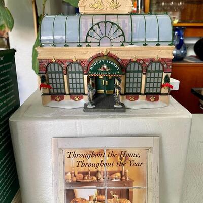 Department 56~ Regent Street Coffeehouse