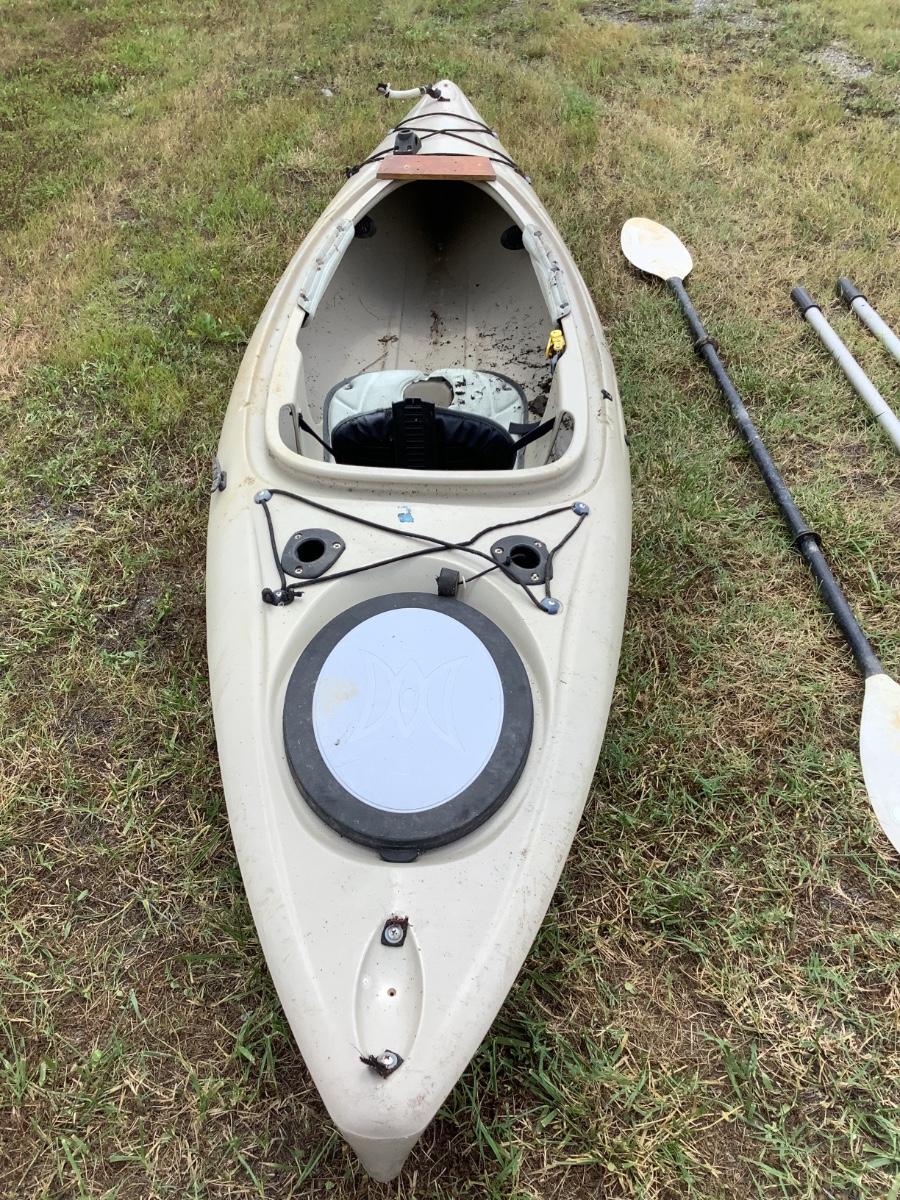 5232 LL Bean Model Manatee DLX Kayak