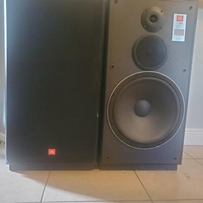 JBL 3 Piece Speaker Set - Works