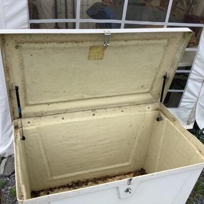 5233 Large Heavy Duty Fiberglass Dock Box