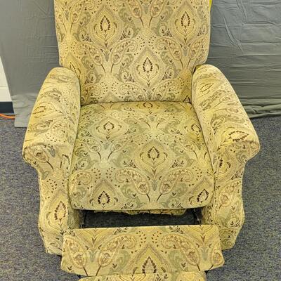 Nice Reclining Chair