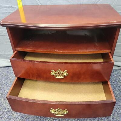 Nice Cherry Stained End Table