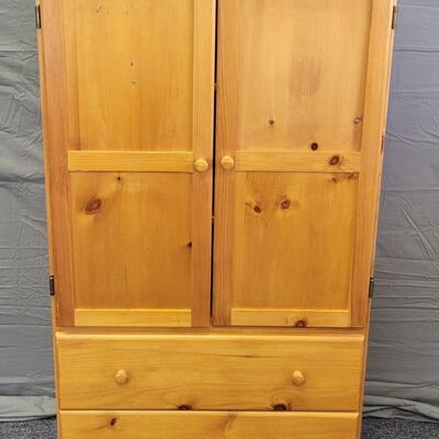 Very nice Pine  Cabinet