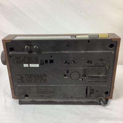 5230 Vintage Pioneer Headphones, Sawyer Projector, Disc Plater and more