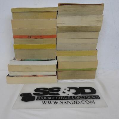 24 Paperback Books: Grisham, Crichton, Clancy, Porter, Matthiessen & More-Used