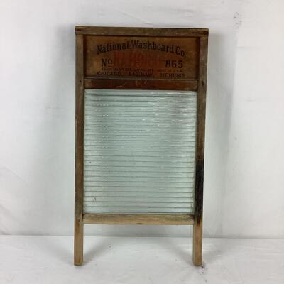 5244 Vintage National Glass Washboard Co.