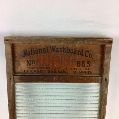5244 Vintage National Glass Washboard Co.