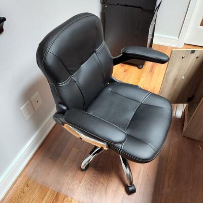 Black Office Swivel Chair