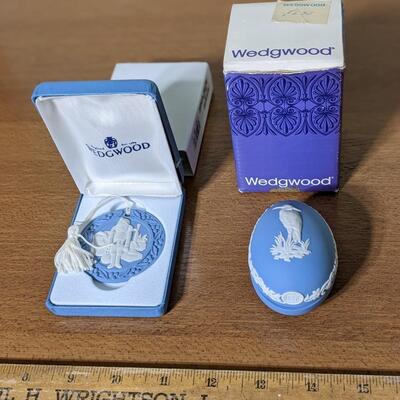 2 NOS Wedgwood Ornaments and Egg
