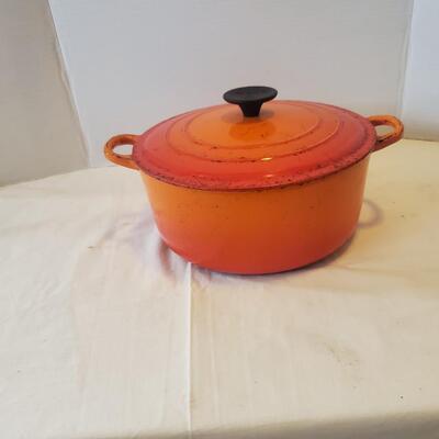 Le Creuset Cast Iron Enamel Dutch Oven & Lid - Made in France