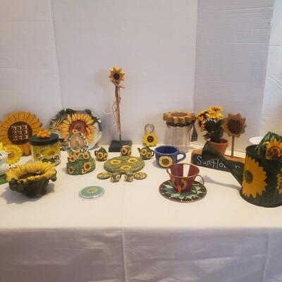 Sunflower Decor Lot