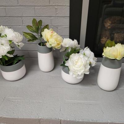 lot of 4 Ashland Summer Eye Ceramic Decorative Pots with Artificial Flowers