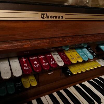 Thomas Organ