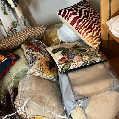 Linens, tablecloths, many pillows