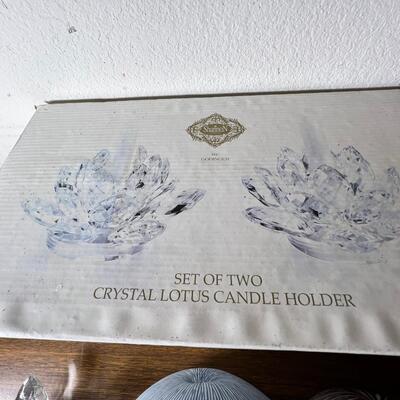 Godinger 4 Lotus Crystal Candle Holders, Table art