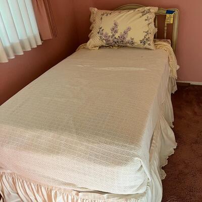 2 MCM twin beds with egg crate and mattress