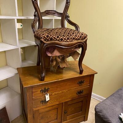 Wash Stand, Victorian Chair Lot 