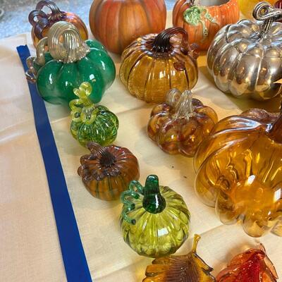 Glass Pumpkin Collection lot #1