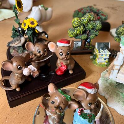 Mini Mice 2 wood ducks on a mirror pond, Genevieve 2002 Cherished Teddy