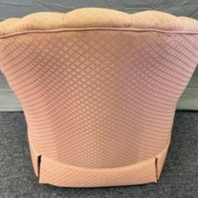 Light pink chair