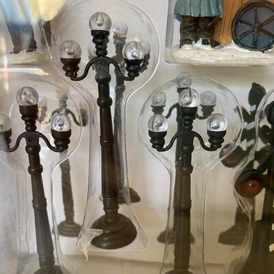 Department 56 ~ Village accessories